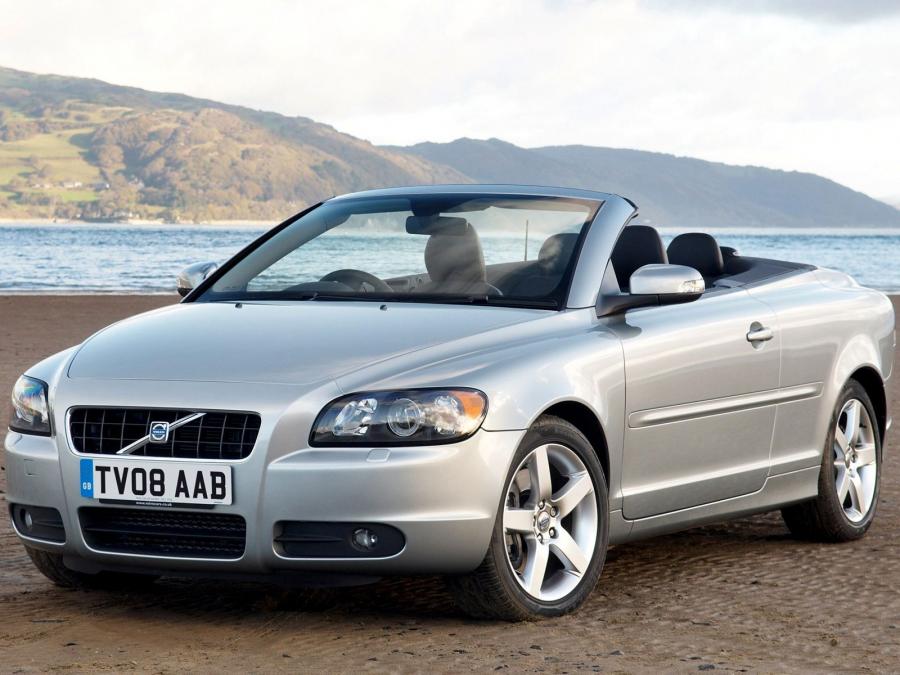 Volvo C70 T5 (UK) '2005